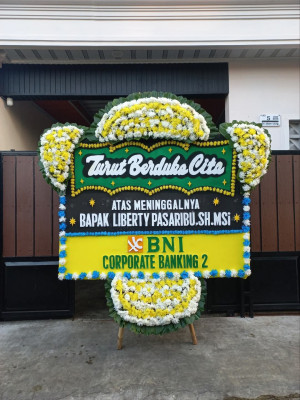 Papan Bunga Duka di Kao Utara