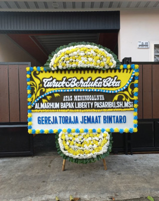 Papan Bunga Duka di Kao Utara